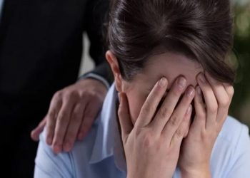 आफुलाई इच्छा हुदैनथ्यो तर उहाँ आईहाल्नु हुन्थ्यो!