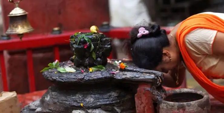 आज महाशिवरात्रि पर्व, भगवान् श्री महादेवको दर्शन, श्रद्धा र भक्तिपूर्वक पूजा–आराधना गरि मनाइदै