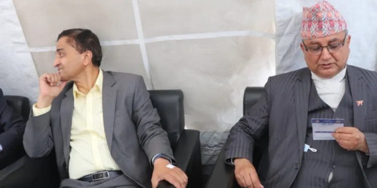 योगेश र ईश्वरको जम्काभेट तर एकअर्कालाई हेर्दा पनि हेरेनन्