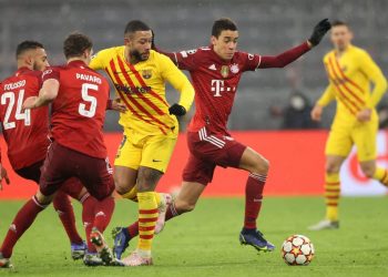 बायर्नसँग पराजित हुँदै बार्सिलोना १७ वर्षपछि समूह चरणबाटै बाहिरियो