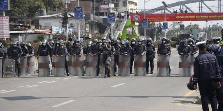 माइतिघरदेखि बानेश्वरसम्म ठूलो संख्यामा प्रहरी तैनाथ