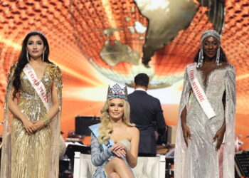 पोल्यान्डकी क्यारोलिना बनिन् विश्व सुन्दरी