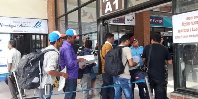 वैदेशिक रोजगारीः यूकेदेखि माल्दिभ्ससम्म नेपालीलाई कामको ढोका खुल्दै