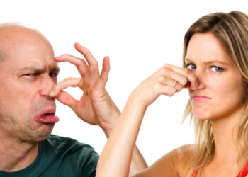 किन गन्हाउँछ पाद ? कम गन्हाउने पाद आउन के गर्ने ?