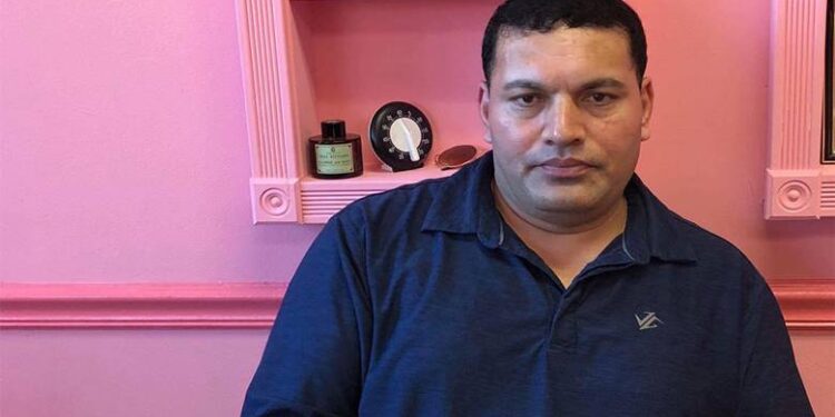 प्रेम आले जस्ताले गर्दा नेपाल र नेपाली कलाकारको शिर निहुरेको छः वरिष्ठ समाजसेवी हेम थापा