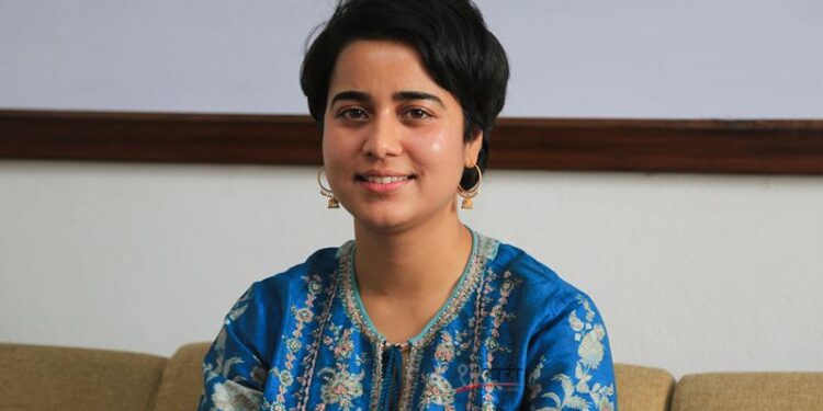 छोटो लुगा लगाएको कारणले नभएर विकृत मानसिकताको कारण बलात्कार बढेकाे हाे (भिडियो सहित)