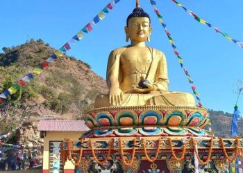 चौँरीदेउरालीमा बुद्धको मूर्ति स्थापना