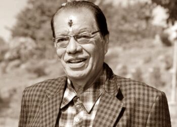 नेपालकै एक बामपन्थी बुद्धिजीवि व्यक्तिकाे निधन