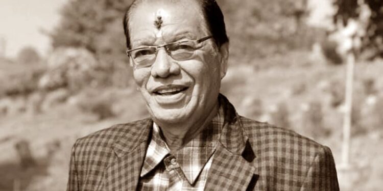 नेपालकै एक बामपन्थी बुद्धिजीवि व्यक्तिकाे निधन