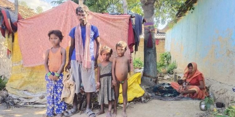 मरिक र सदा परिवारको पीडाः शरीरमा कपडा छैन, बास कतिबेला उठ्ने हो थाहा छैन