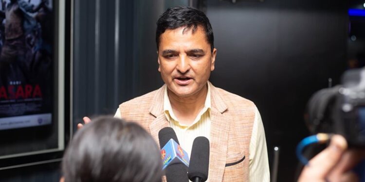 माधव नेपाललाई योगेश भट्टराईले भने : होशमा हुनुहुन्छ कि हुनुहुन्न ?