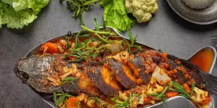 धेरै माछा खानुहुन्छ भने होसियार ! छालाको क्यान्सरको जोखिम हुन सक्छ