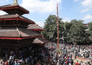 इन्द्रजात्रा अवलोकन गर्न काठमाण्डौँ भित्रिए विदेशी पाहुना