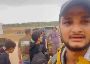 बंकरका विद्यार्थीलाई इजरायली सेनाले सुरक्षित स्थलमा लैजाँदै… (भिडियो सहित)