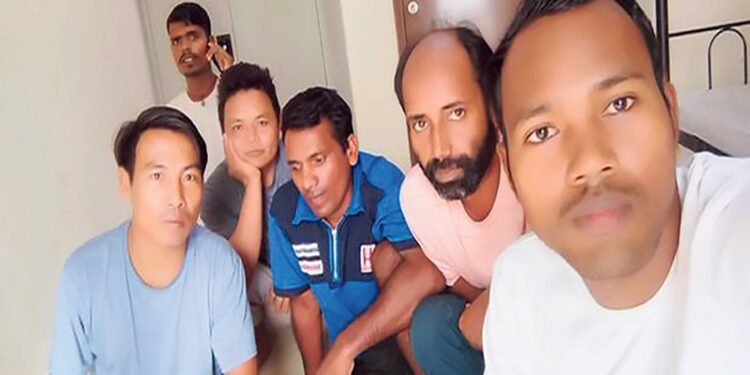 दुबईमा ८ नेपाली कोठामा बन्दी, उद्धारको हारगुहार