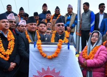 झुलाघाट–चिवाभञ्ज्याङ यात्रा शुभारम्भ गर्दै अध्यक्ष ओलीले भने–यो संवाद र अध्ययनको यात्रा हो