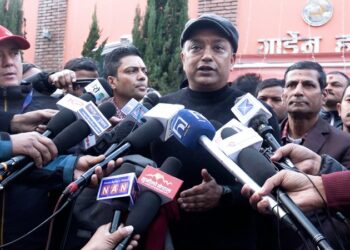 सभापति देउवाको व्यवहार निष्पक्ष छैन: गगन थापा